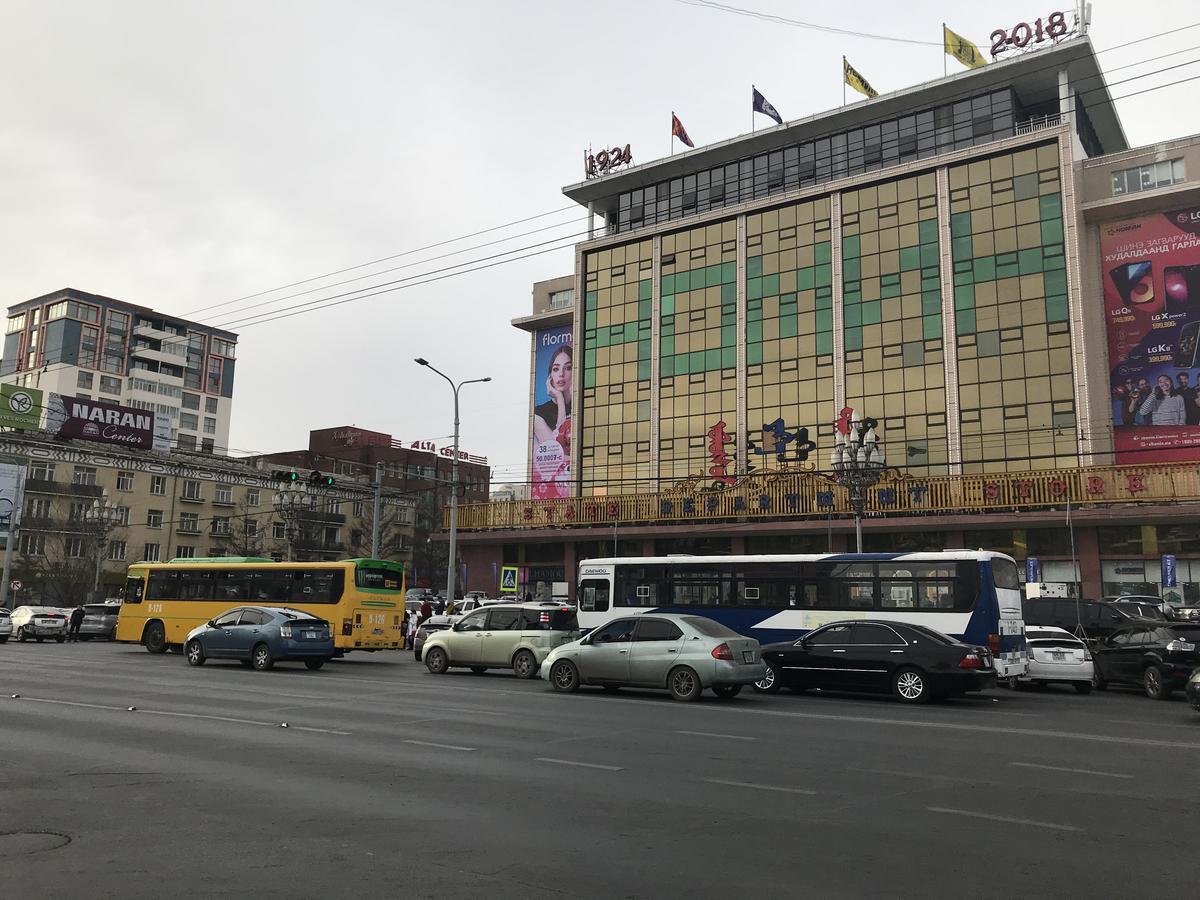 Brilliant Location 1 Apartment Ulaanbaatar Bagian luar foto